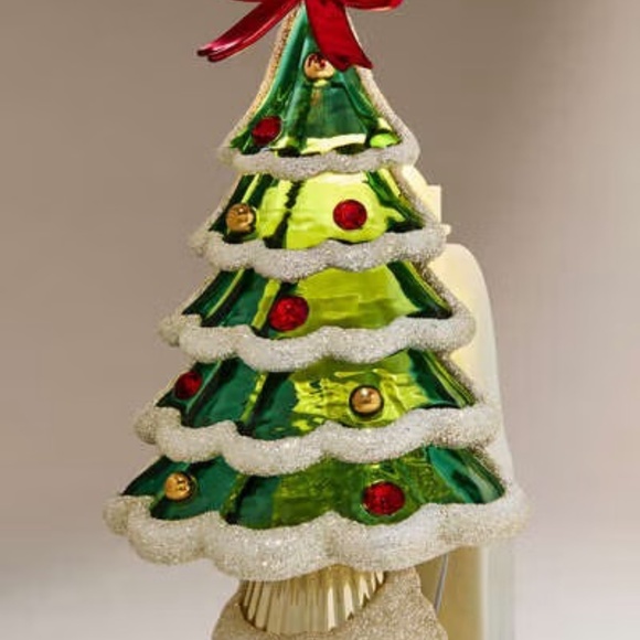 CLASSIC BOW TREE Nightlight Wallflowers Fragrance Plug - Picture 2 of 3